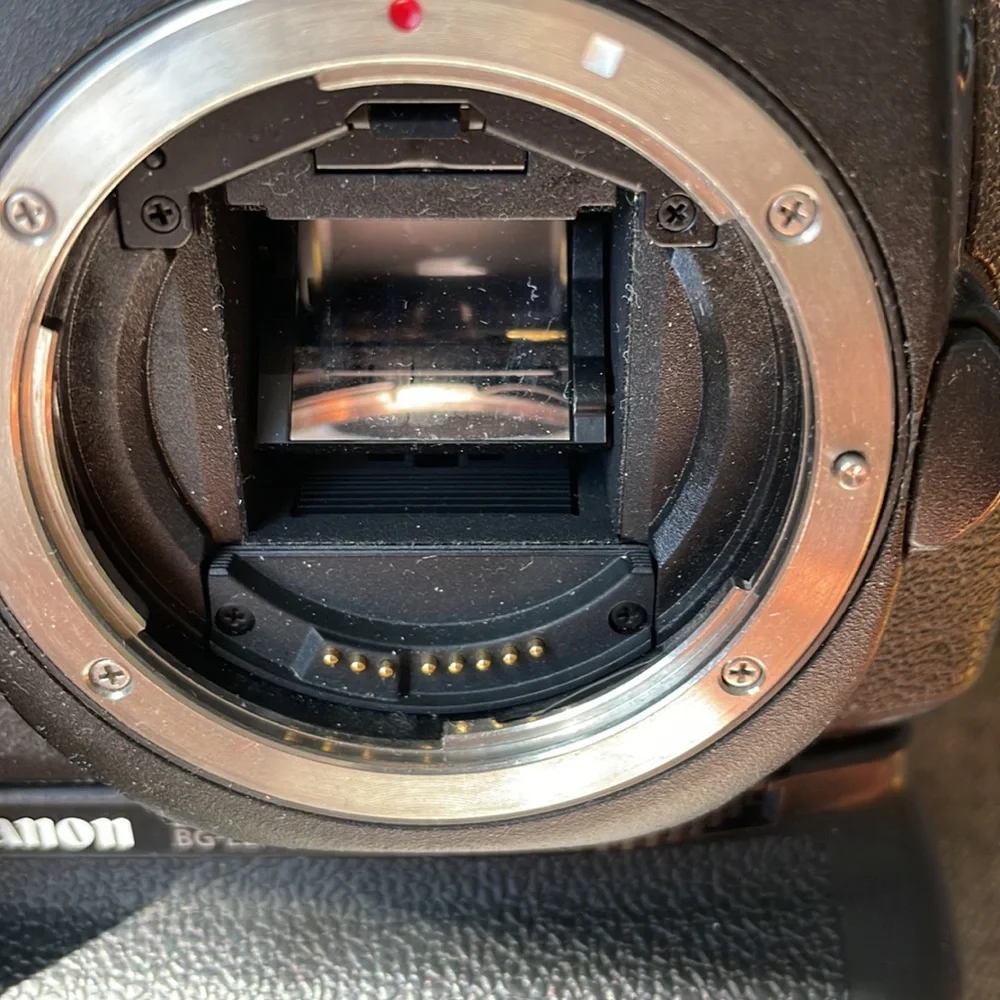 Canon EOS 50D with battery grip BG-E2N